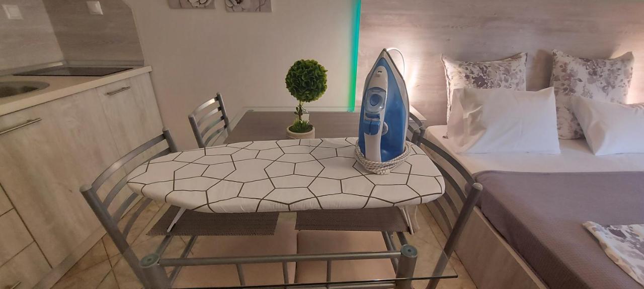 Studio Garden Apartment Nea Kallikrateia ภายนอก รูปภาพ
