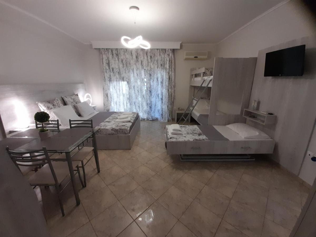 Studio Garden Apartment Nea Kallikrateia ภายนอก รูปภาพ